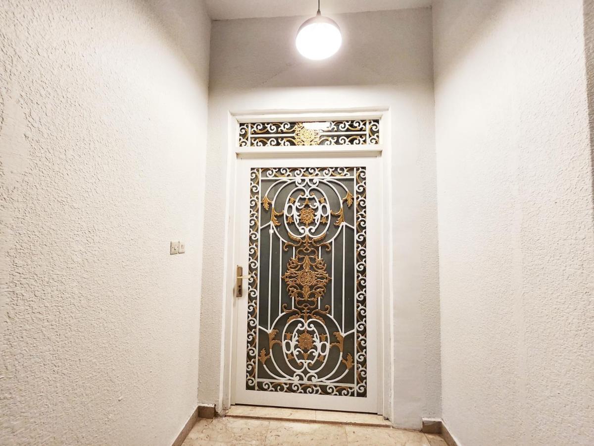 Moods Holiday Homes Al Ain Bagian luar foto