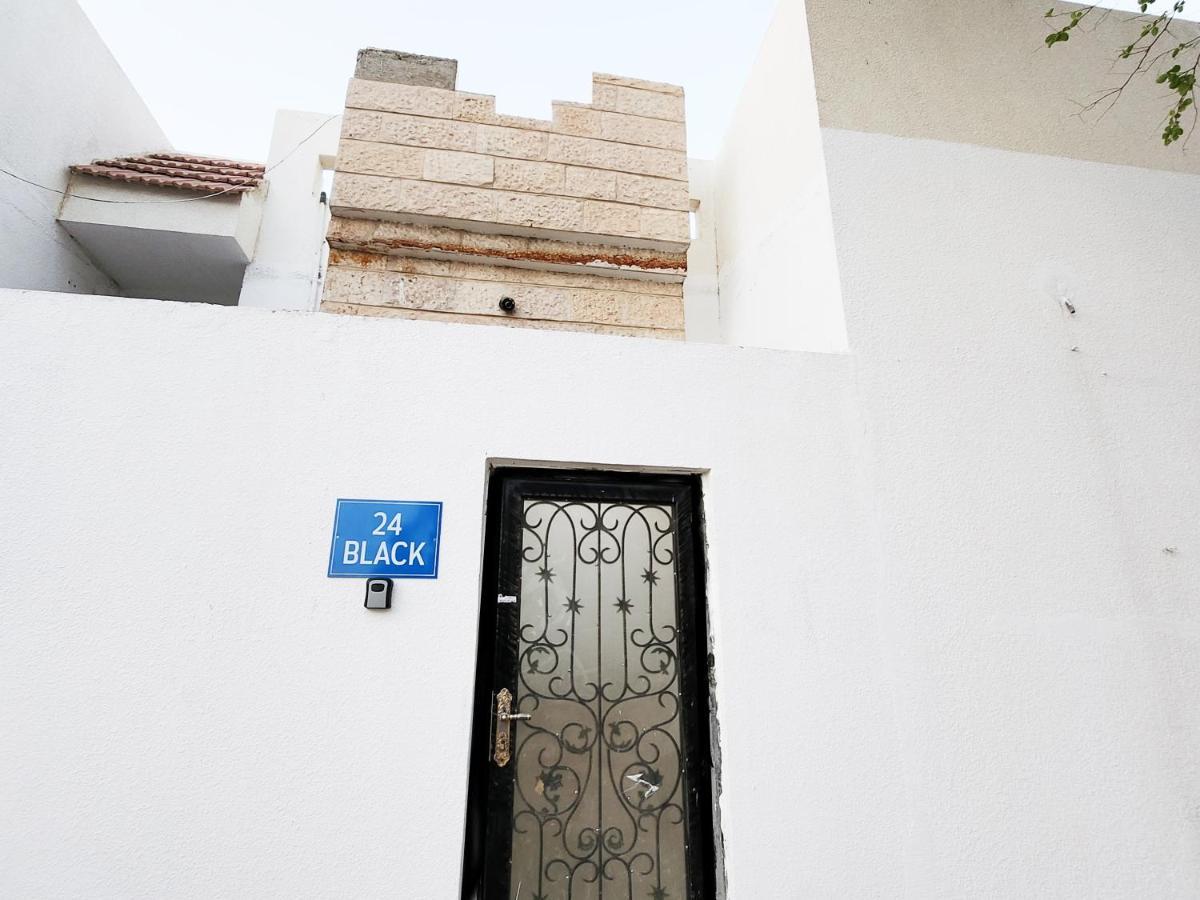 Moods Holiday Homes Al Ain Bagian luar foto
