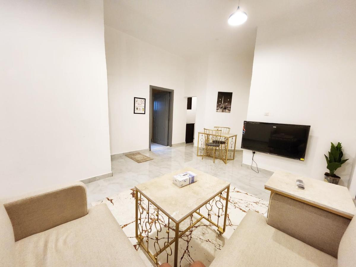 Moods Holiday Homes Al Ain Bagian luar foto