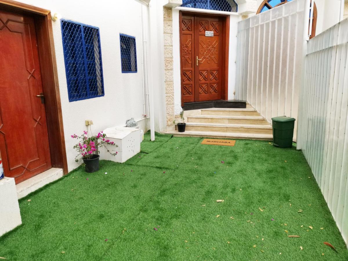 Moods Holiday Homes Al Ain Bagian luar foto