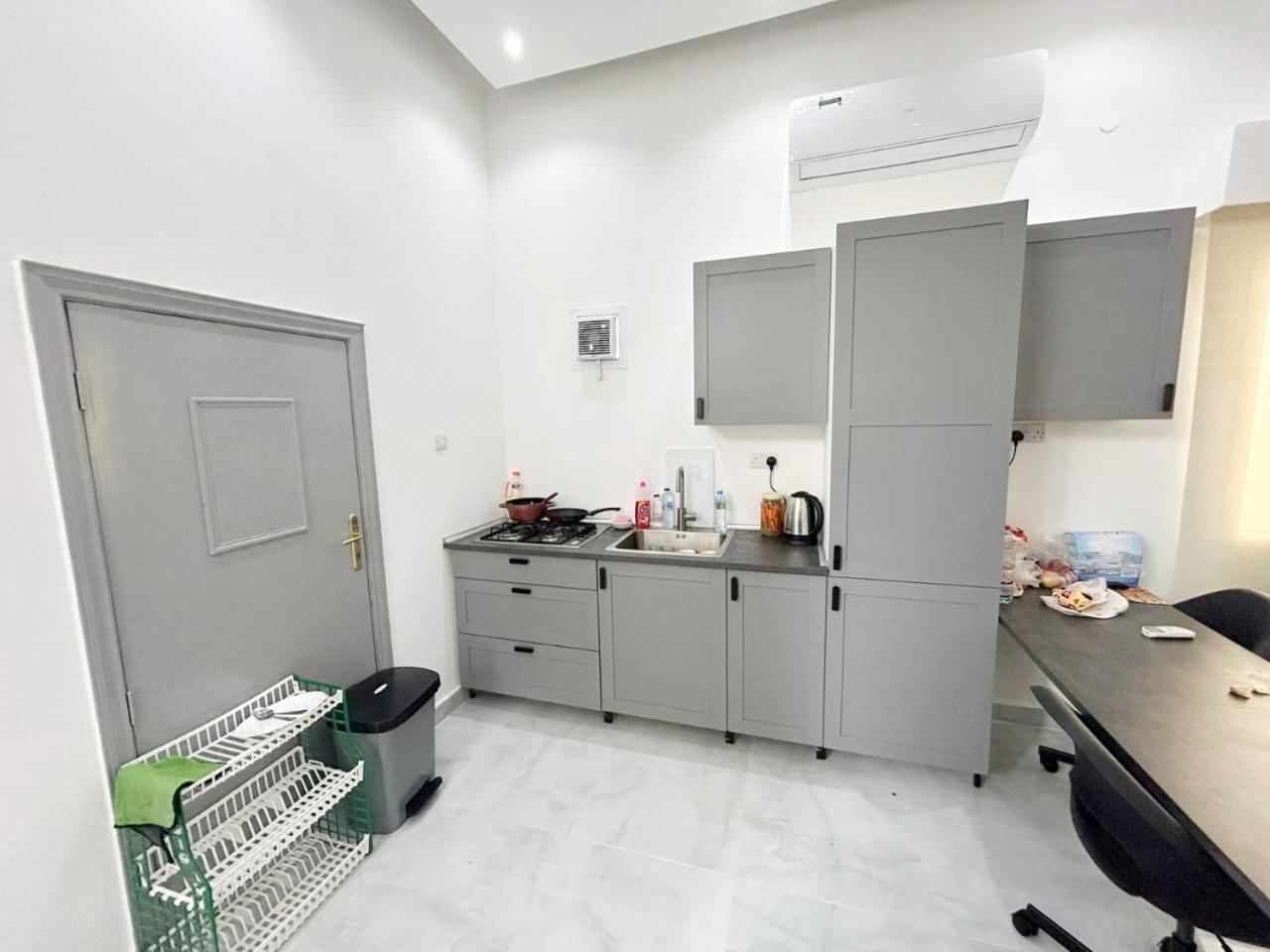 Moods Holiday Homes Al Ain Bagian luar foto