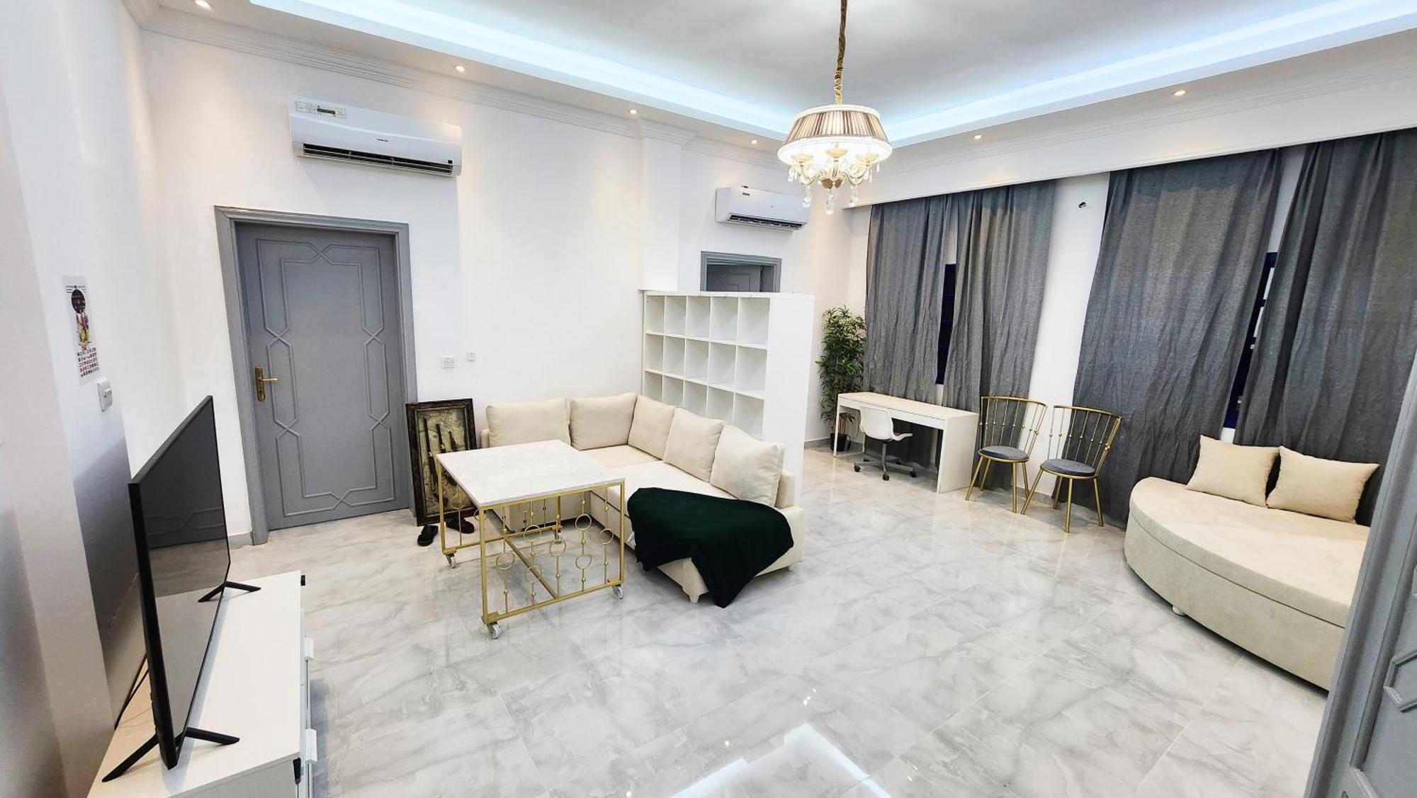 Moods Holiday Homes Al Ain Bagian luar foto